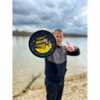 Black Cat S-Line 8fach geflochtene Wallerschnur Wels 250-450m Vorfach Schnur